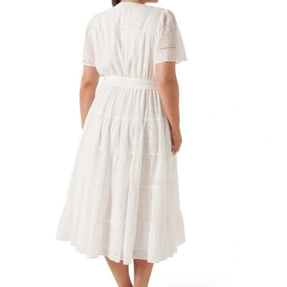 Forever New Curve White Zadie Flutter Sleeve Midi Dress in Size 18 - Picture 3 of 17